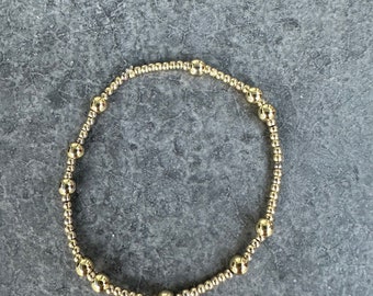 Pulseira de contas banhadas a ouro 14k - não mancha