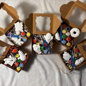 DIY-verfset kerstkeramiek - knutselen voor kinderen, kerstbedankjes, aardewerk schilderen, je eigen aardewerk schilderen, geschenkdoos, kerstactiviteit voor kinderen