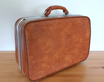 Vintage Travel Suitcase Jetliner Luggage overnight case