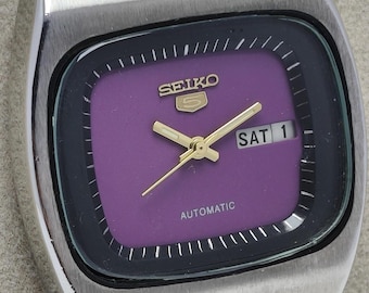 Vintage Seiko 5 Automatic Watch: Purple Dial Day/Date, Japan Made