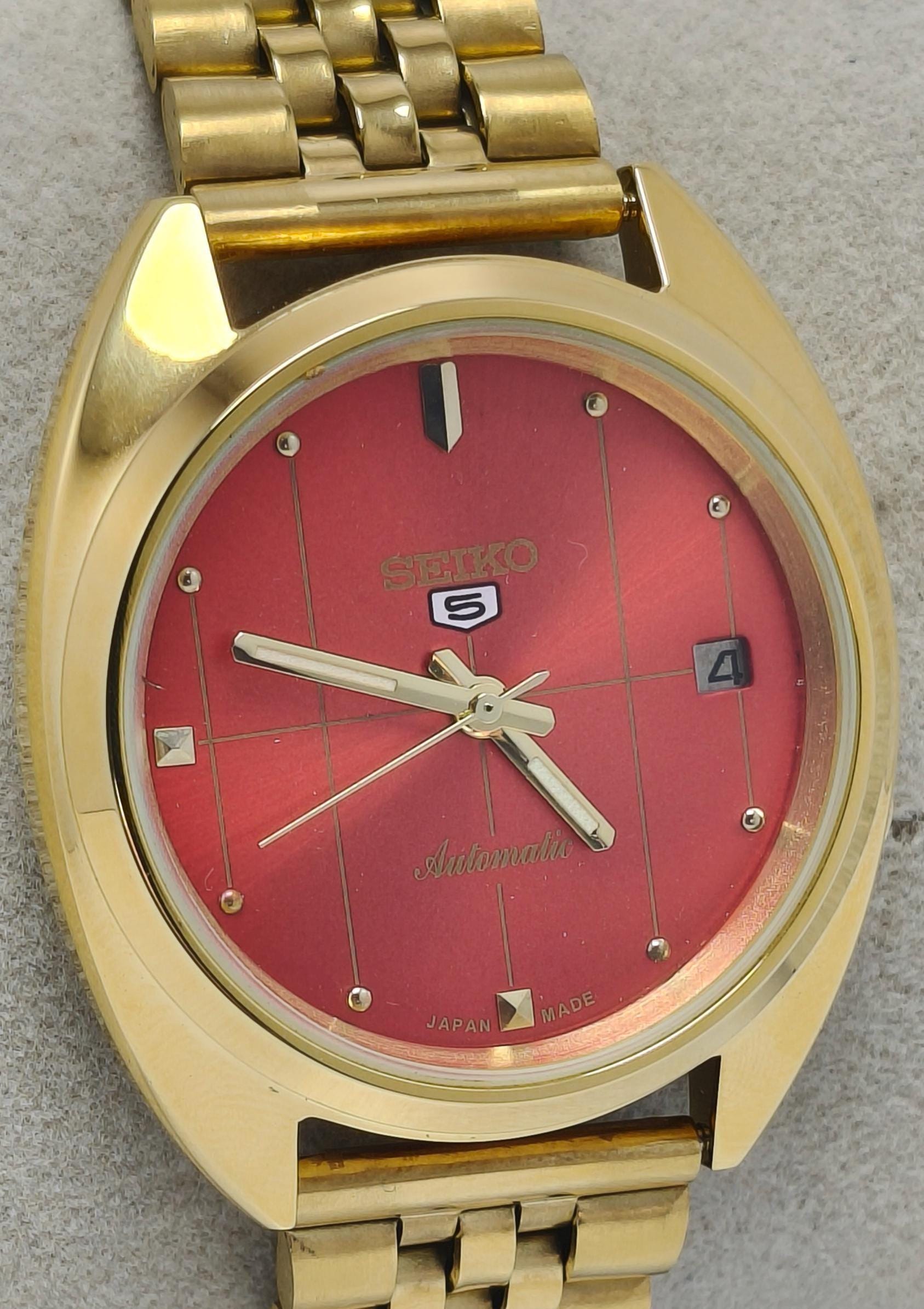 時計 SEIKO 5 automatic Seiko 5 Automatic Watch: Orange Dial Date, Japan Made - Etsy Canada