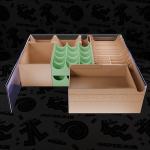 Pode incluir: Um organizador de jogos de tabuleiro castanho e verde com o texto "UNSPIELBAR" na frente. O organizador tem vários compartimentos para guardar as peças e os cartões do jogo.