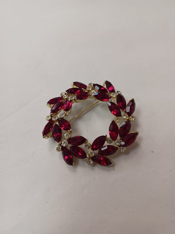 vintage clear red rhinestone - Gem