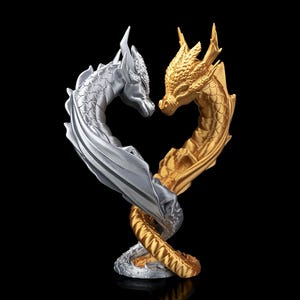 金と銀のドラゴンの像 - ロマンチックなカップルの彫刻、ファンタジーラブデコレーション