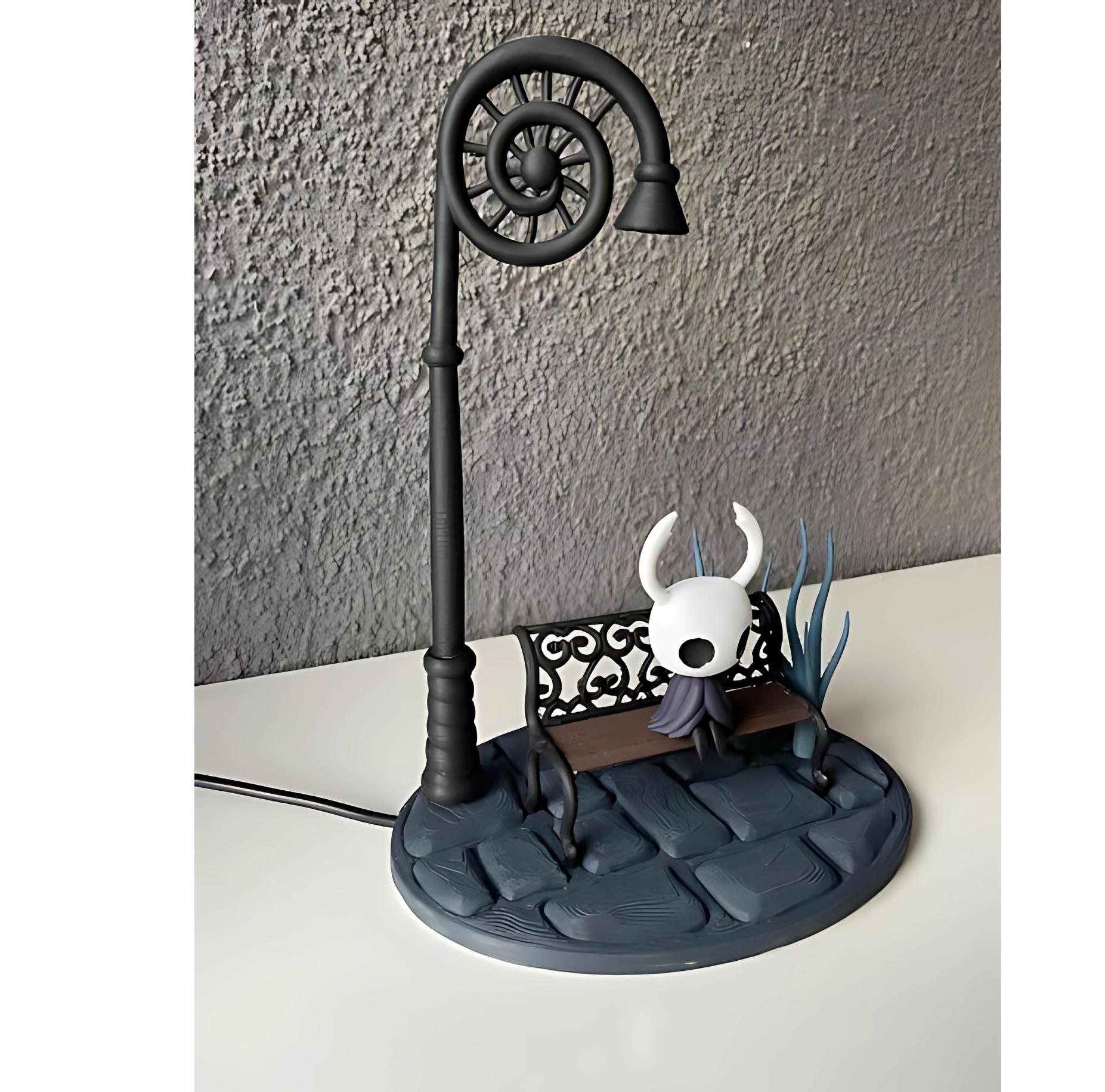 Lampe RVB Hollow Knight, scène de banc du chevalier, diorama en Lampe RVB Hollow Knight, scène de banc du chevalier, diorama en