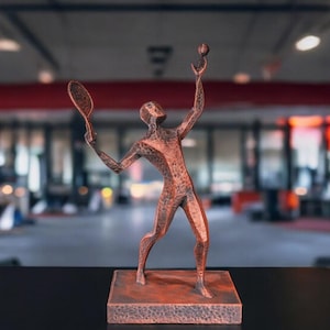 Modern Tennis Sculpture – Unique 3D Printed Abstract Art Decor