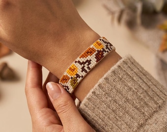 Loom Woven Flower Bangle: Miyuki Bead Spring Bracelet