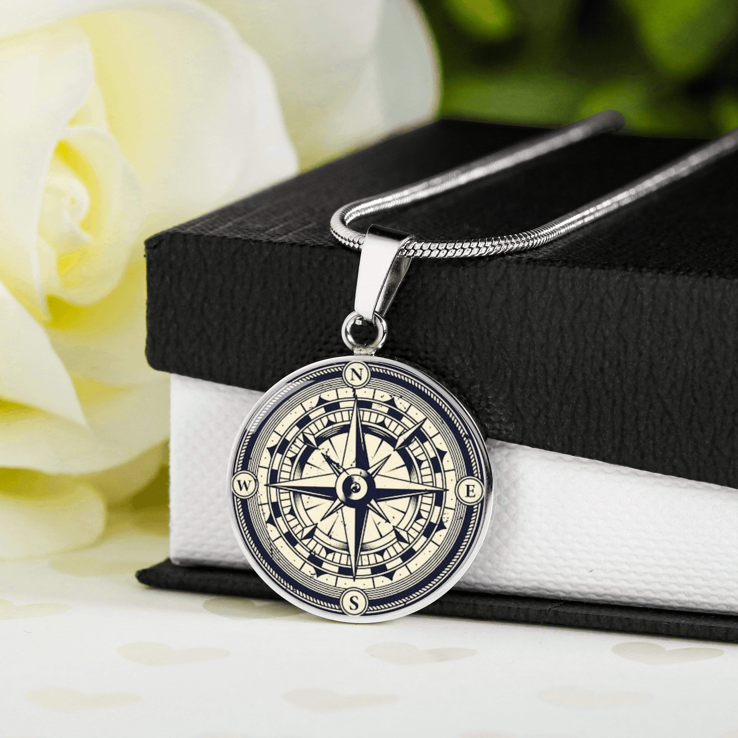 Pendentif Boussole, bijou rose des vents en argent