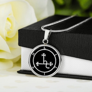 Personalized SIGIL OF LILITH, lilith necklace, sigil necklace, lilith rosary, lilith pendant, witch necklace, occult jewelry, pagan jewelry