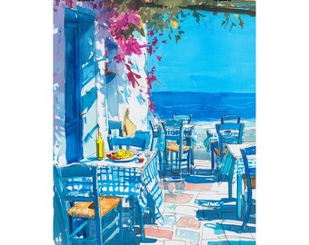 Puede incluir: Una pintura de acuarela de una cafetería junto al mar con mesas y sillas azules. La cafetería está ubicada en un edificio blanco con una puerta azul y una enredadera de flores rosas. El océano está en el fondo.