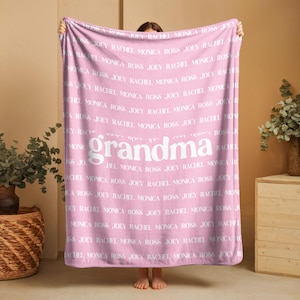 Personalized Grandma Blanket, Custom Name Blanket with Any Text or Names in Background, Soft Throw Gift for Grandma, Nana, Mimi ,mother day bild 4