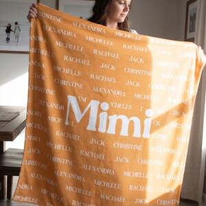 Personalized Grandma Blanket, Custom Name Blanket with Any Text or Names in Background, Soft Throw Gift for Grandma, Nana, Mimi ,mother day bild 9