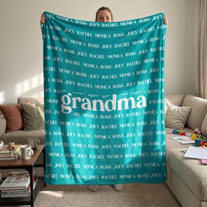 Personalized Grandma Blanket, Custom Name Blanket with Any Text or Names in Background, Soft Throw Gift for Grandma, Nana, Mimi ,mother day bild 8