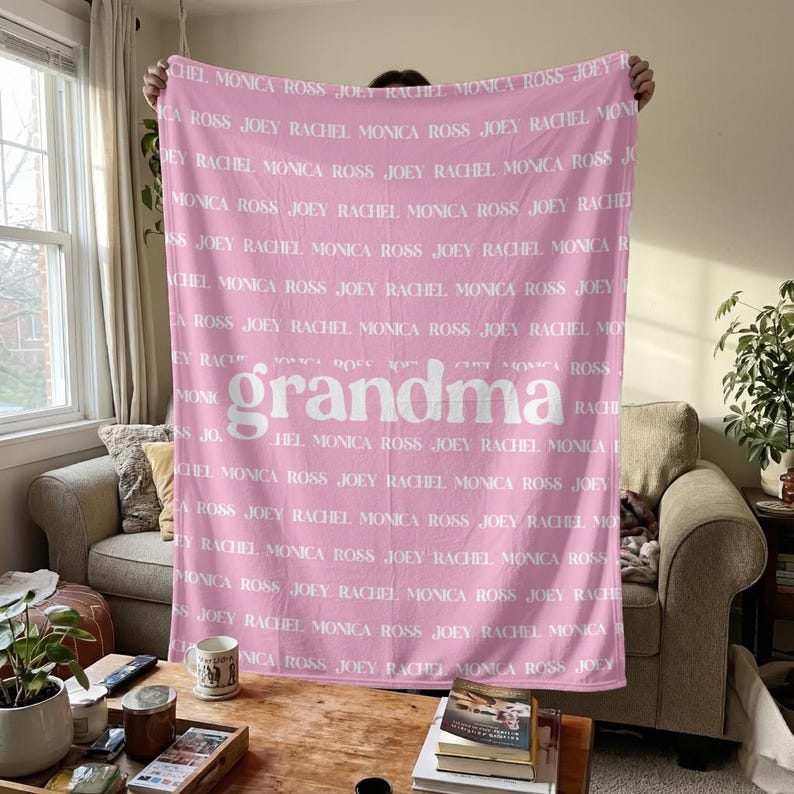Personalized Grandma Blanket, Custom Name Blanket with Any Text or Names in Background, Soft Throw Gift for Grandma, Nana, Mimi ,mother day bild 7