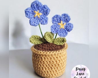 Gehaakte bloempot met vergeet-mij-niet-bloemen - 7&quot; cadeau leraar