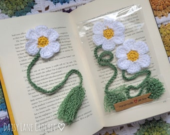 Crochet Daisy Bookmarks - pack of 2 mother's day gift for teachers readers