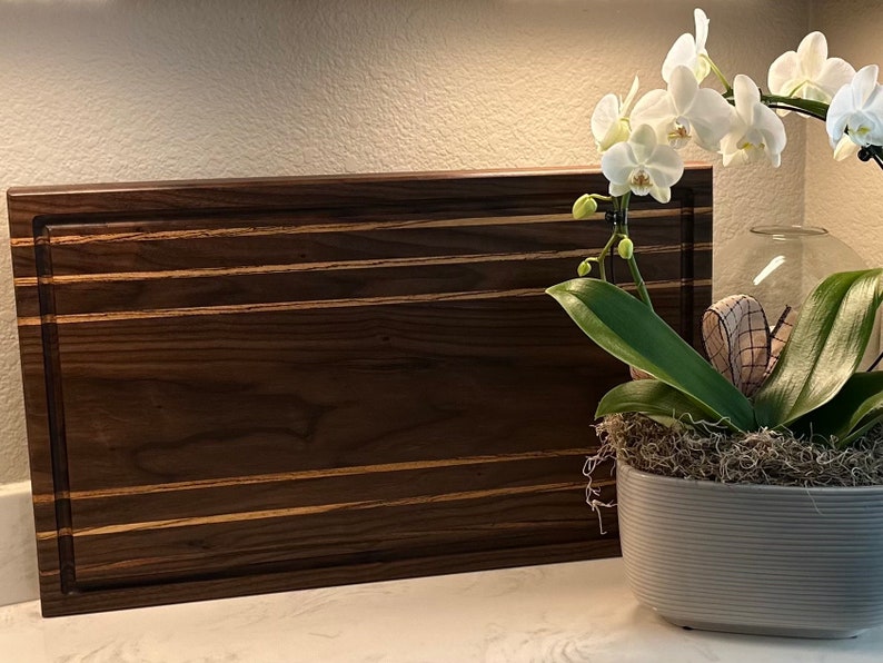 WilsonsWoodworkn Cutting Board - Thumbnail 2