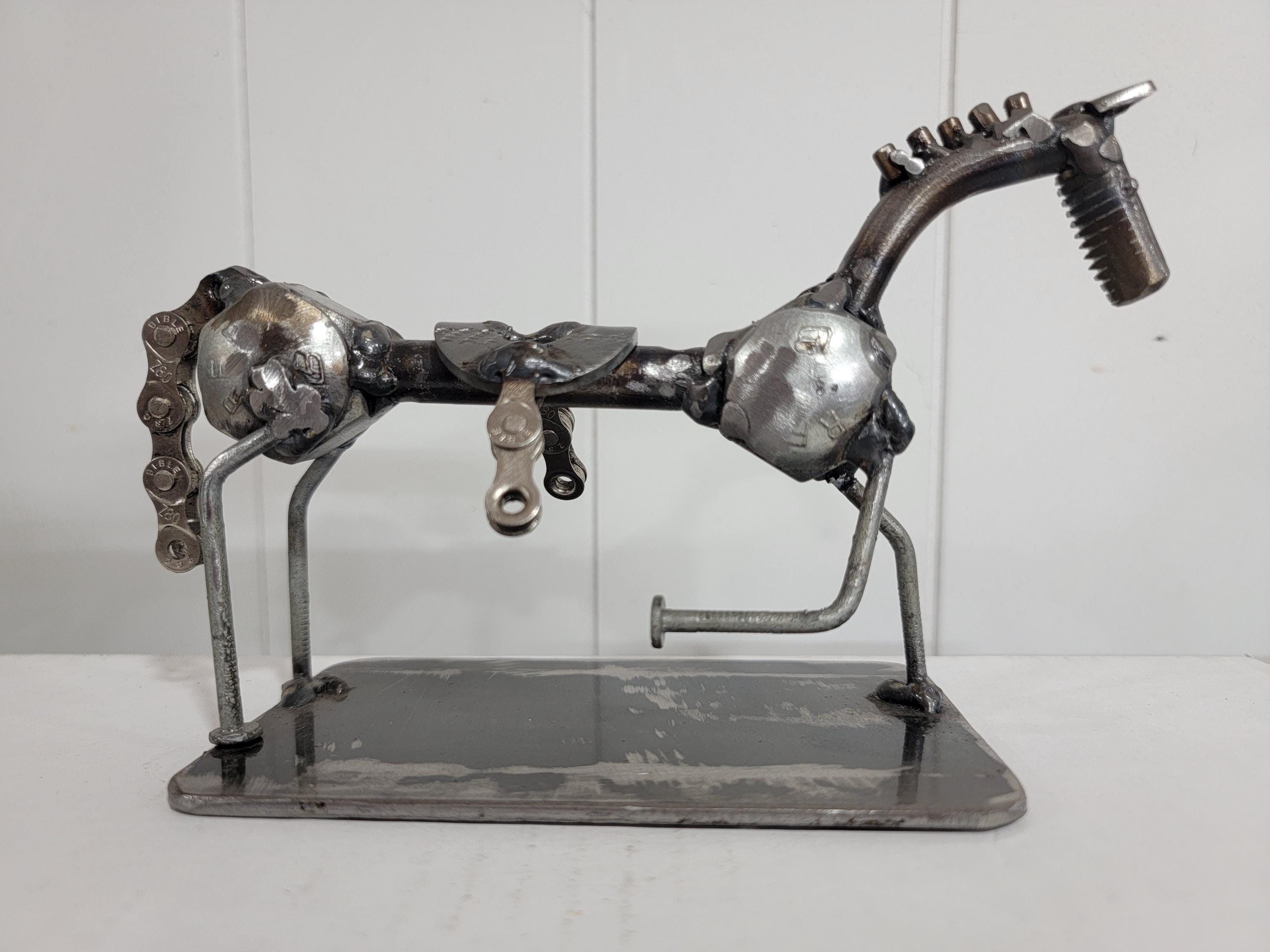 人気便利グッズ Metal Chain, Bolts, Nuts, of Out Made Horse Art, Art Welded 小物