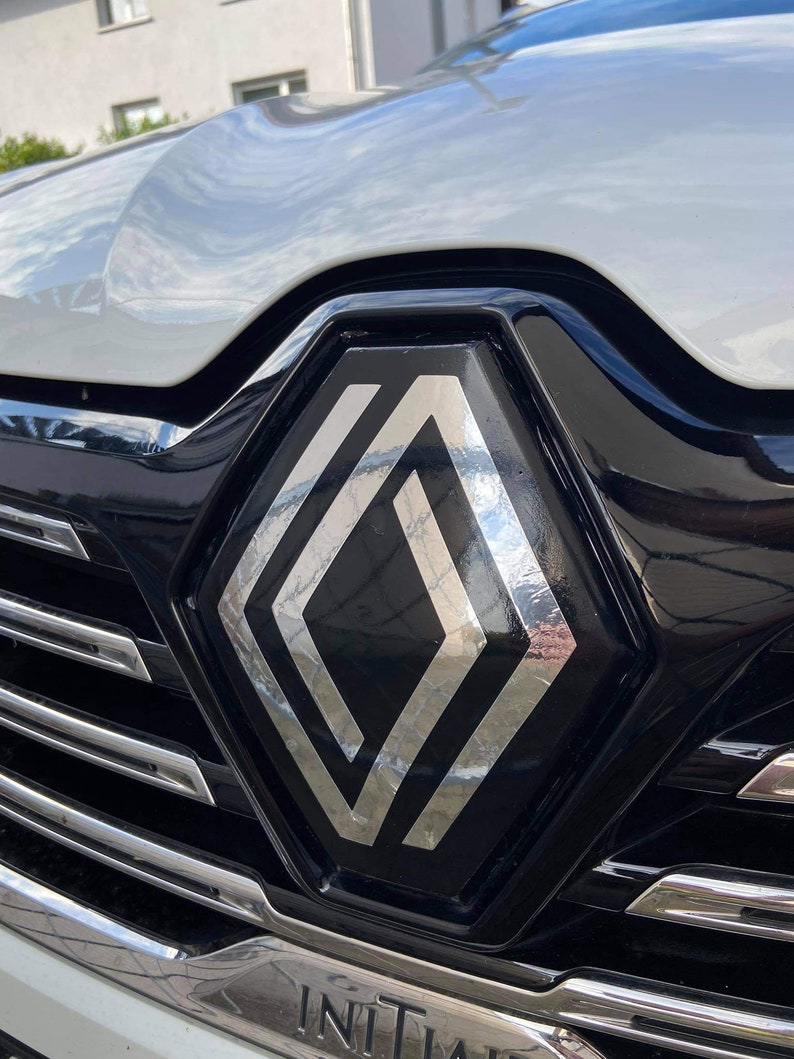 Front logo for Renault Talisman phase 1. With closed rombe. image 2