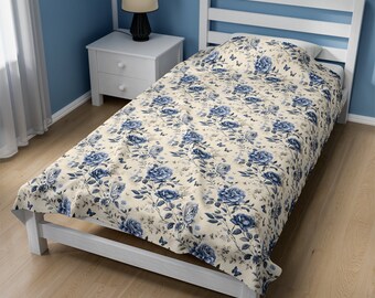 Blue Floral Velveteen Blanket, French toile blanket, farmhouse decor, blue chinoiserie throw blanket, french country style, Velvet blanket