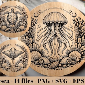 Peut inclure: Sous-verres en bois avec des motifs marins gravés. L'ensemble comprend une tortue, une méduse et une raie, entourés de coraux et de coquillages. Le texte "Undersea - 14 files" est en bas.