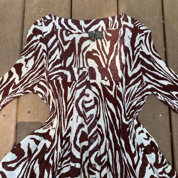 2000’s y2k Serenade NY brown zebra print pleated … - image 3