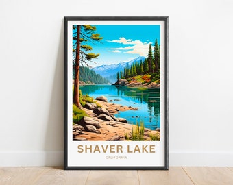Può includere: Un poster in stile vintage con una vista panoramica del lago Shaver in California. Il poster raffigura un lago tranquillo circondato da alberi verdi lussureggianti e montagne, con un cielo azzurro limpido e nuvole bianche soffici. Il testo "Shaver Lake, California" è stampato in un carattere dorato nella parte inferiore del poster.