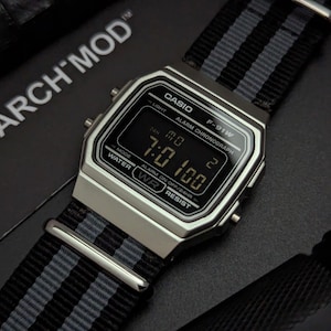 Custom Casio F-91W &quot;Tactica&quot; || NFC-Chip || LED Aufrüstung || Handgekerbtes 22 mm Natoband || Uhr im Retro-Stil