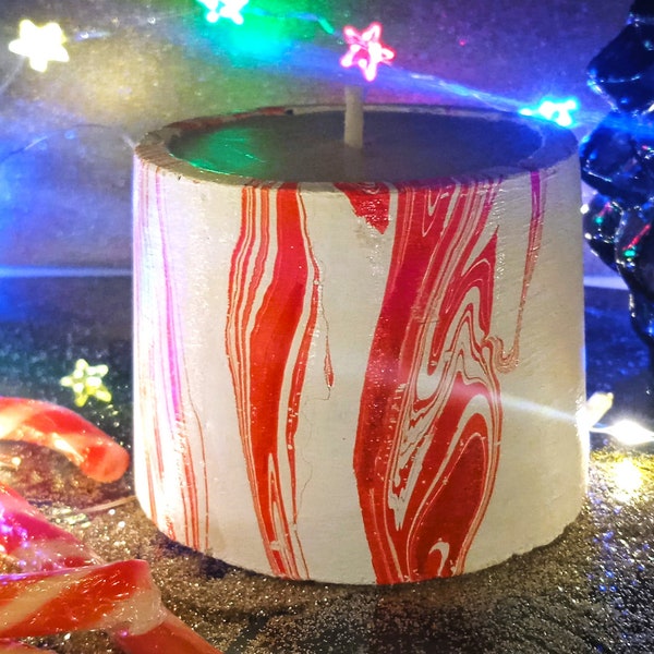 Bougie parfumée Noël au sucre d'orge (ou au choix)dans son pot marbré rouge et blanc