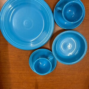 Vintage Retired Fiesta Ware Peacock Blue Piece Set Made in USA Dinner  Plate Cereal bowl (2) Cup and (2) Saucer