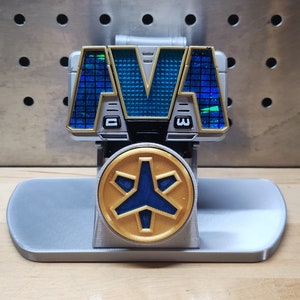Titanium Morpher Display Stand