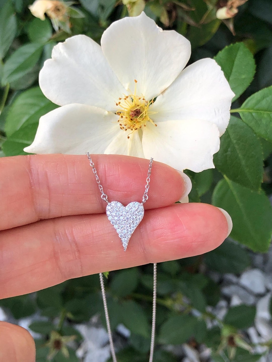 TATIANA☆[Silver925] Tiny Rose Flower Heart Necklace il_1080xN.6359913841_9wja.jpg