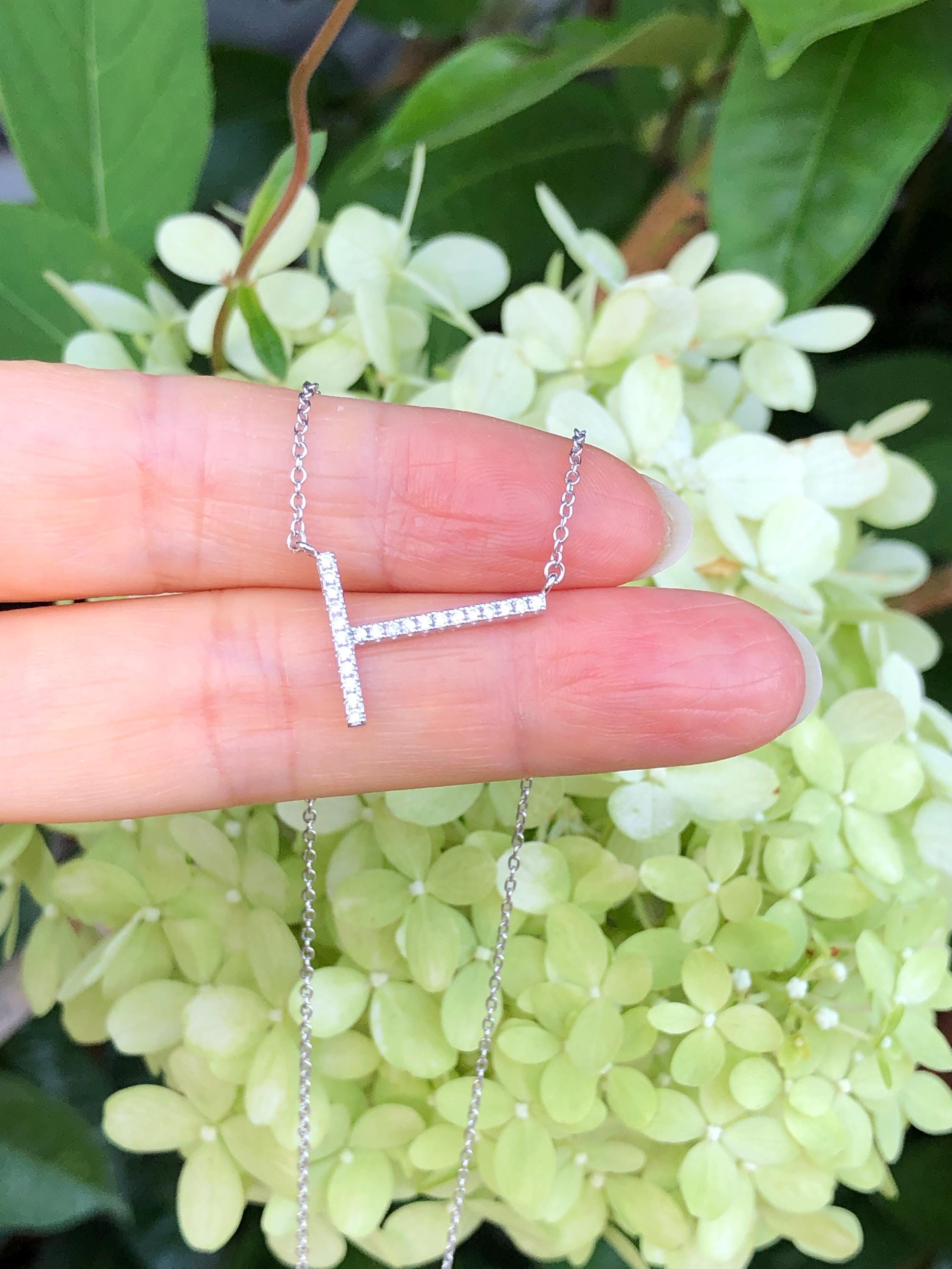 Sterling Silver 925 Sideways Initial Letter M Pendant Necklace 14mm/0.55 17.25 Sterling Silver 925 Sideways Initial Letter M Pendant Necklace 14mm/0.55 17.25