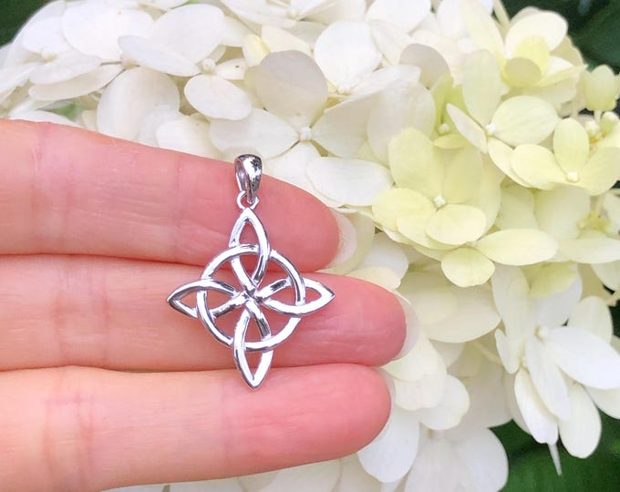 23mm/0.91in Silver Celtic Witches Protection Knot Pendant Sterling Silver 925, Celtic Quaternary Knot, Silver Witch Knot Pendant, 30mm/1.18”