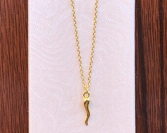 11mm/0.43in Gold Italian Horn Necklace Sterling Silver 925
