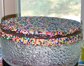 Large Candy Filled Textured Resin Candy or Trinket Dish with Lid: Candy, Keys, Jewelry Storage Handmade
