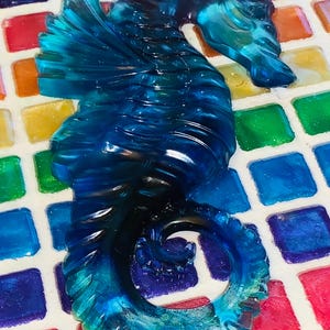 SEAHORSE Wallhanging Indoor/Outdoor Resin Handcrafted Artwork with Alcohol Inks New Blues Turquoise Purples Mostly Transparent & Translucent