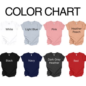 Peut inclure: Nuancier de couleurs montrant dix couleurs de t-shirts diff&eacute;rentes&nbsp;: blanc, bleu clair, rose, p&ecirc;che chin&eacute;, noir, marine, gris fonc&eacute; chin&eacute;, rouge, sarcelle et violet.