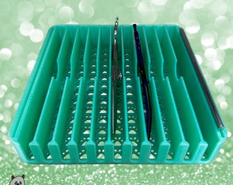 The Sarabi V2 - Lay Flat Dog Grooming Scissor Holder | Holds 11 Scissors 2 Combs |