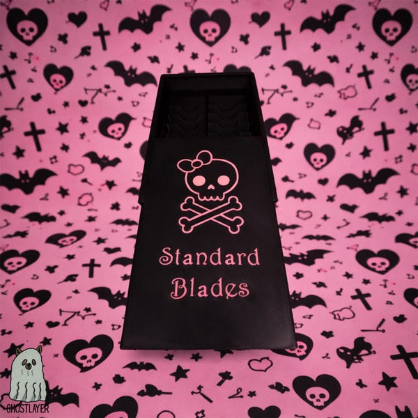 The Rosy Reaper *Standard Blade* Coffer- *Standard* Dog Grooming Standard Size Clipper Blade Holder with Lid | up to 20 |