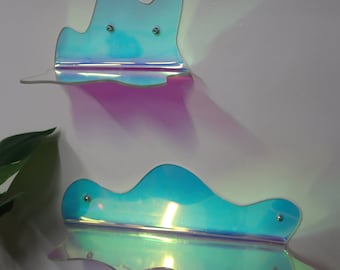 Kleines, gewelltes Acrylregal – Bunte Schlafzimmerdekoration