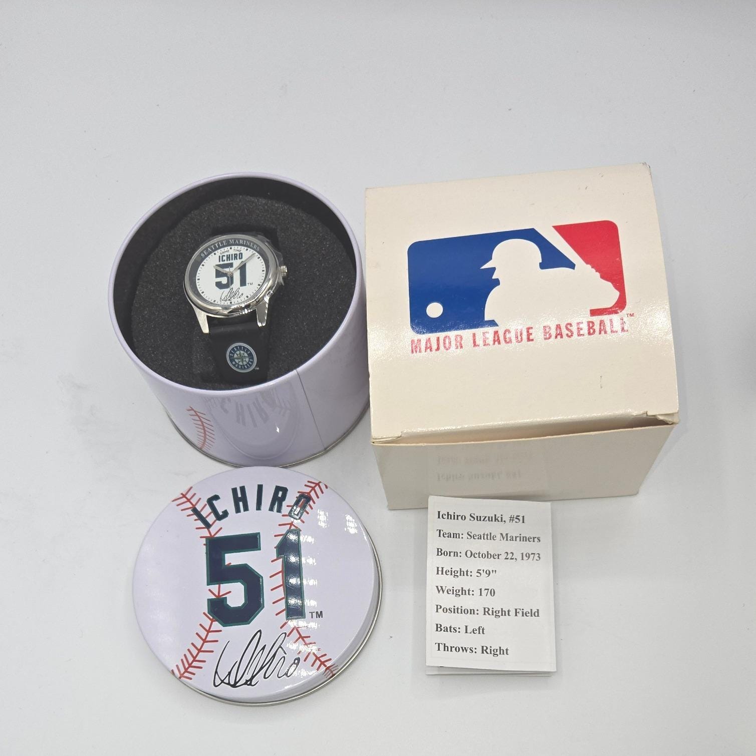 MAJOR LEAGUE BASEBALL WATCH イチロー Ichiro Suzuki Seattle Mariners #51 MLB Watch With Collectible Tin