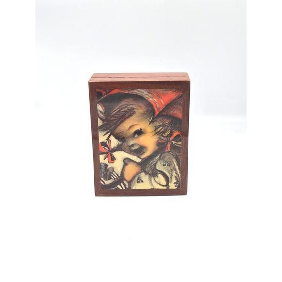 Vintage MAPSA Swiss Movement Music Box – Hummel Style Girl With