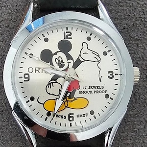 オリス　ディズニー　ミッキーマウス　腕時計 オリス ディズニー ミッキーマウス 腕時計