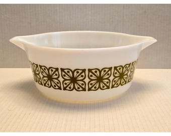Vtg Pyrex 475-B 2.5qt Cinderella Casserole, Square Flowers (verde