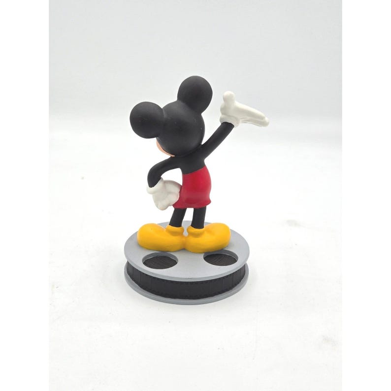 Item raro de colecionador da Disney: Estatueta do Mickey Mouse (Promocional) imagem 4
