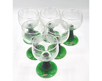Taças de vinho vintage Bockling Germany com haste verde e desenho de videira gravado (6)