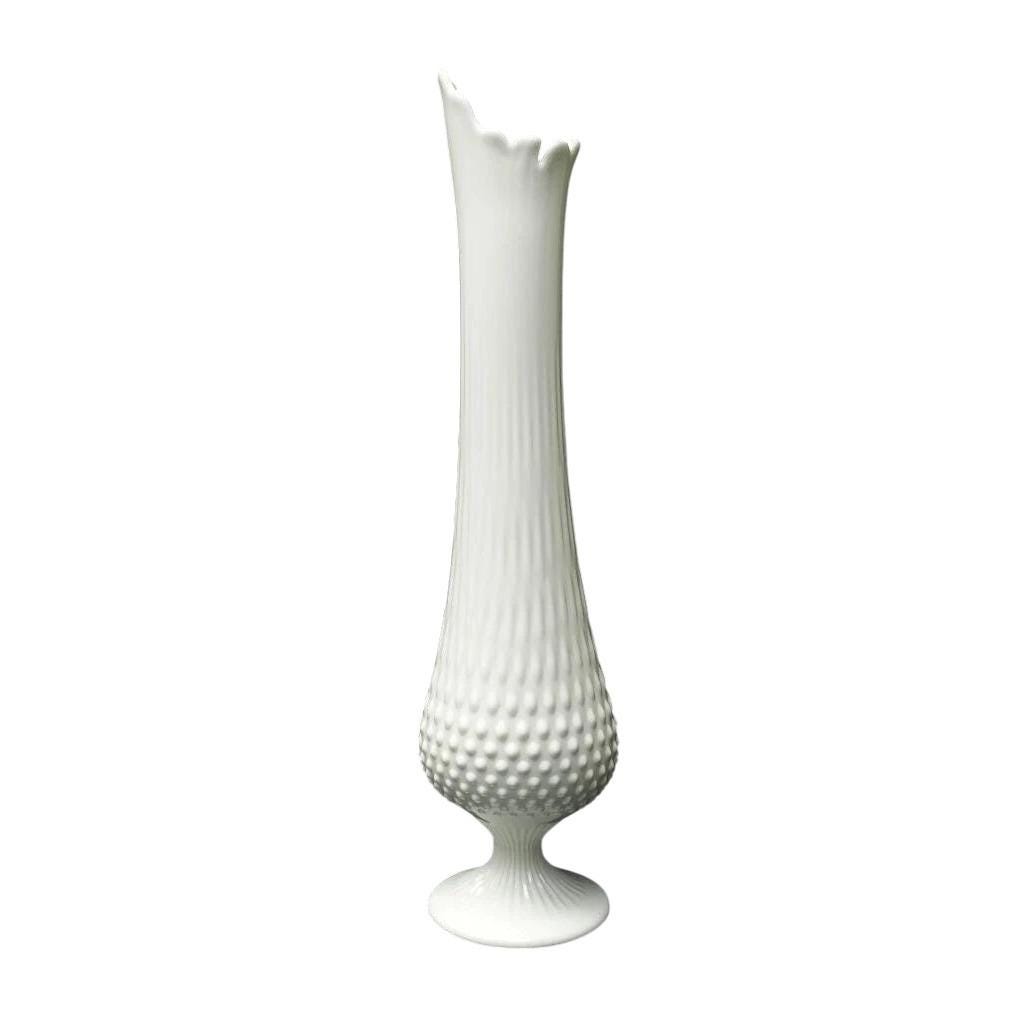 FENTON ヴィンテージ ミルクガラス スイングホブネイル 脚付き花瓶