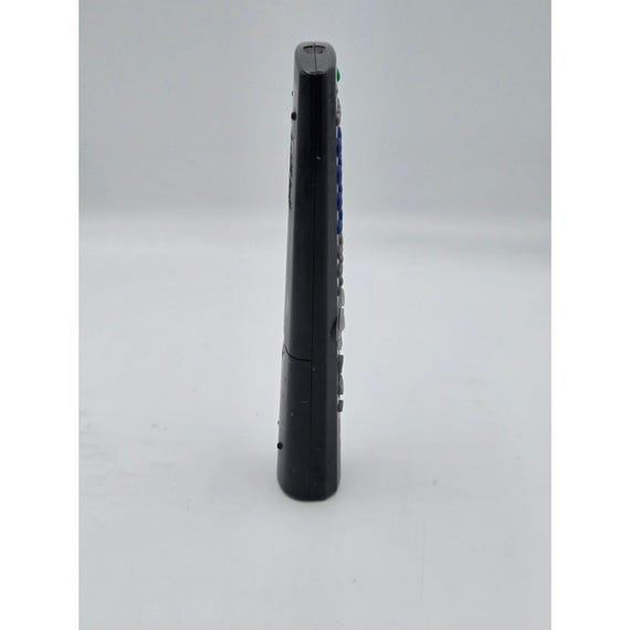 Télécommande Universelle RM-V301 – État Neuf Jamais Servi – Marque Universal Remote Control
