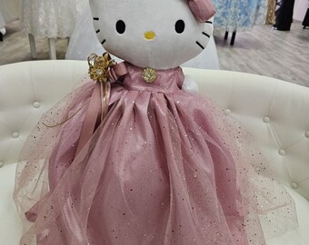 Quinceanera - Sweet 16th - Dressed Hello Kitty